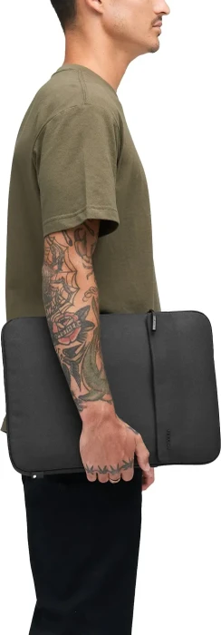 Incase Crosstown Sleeve 16" (MacBooks), schwarz