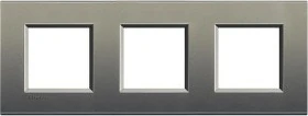 Bticino Livinglight Abdeckrahmen 3-fach, avenue