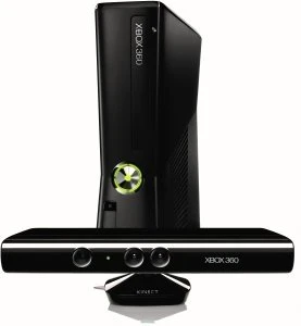 Microsoft Xbox 360 Arcade Slim - 4GB Kinect Disneyland Adventures Bundle schwarz