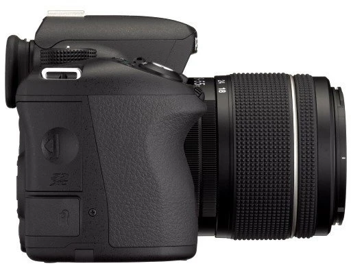 Pentax K-50 schwarz mit Objektiv smc DA 18-55mm 3.5-5.6 AL WR
