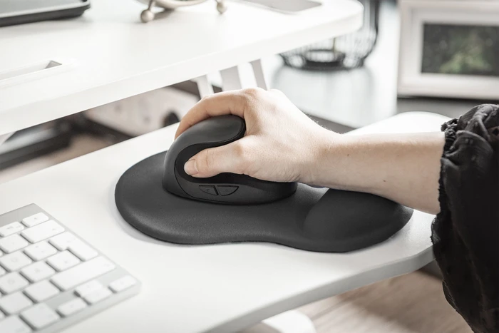 Digitus Ergonomisches Mauspad mit Handballenauflage, 225x180mm, schwarz