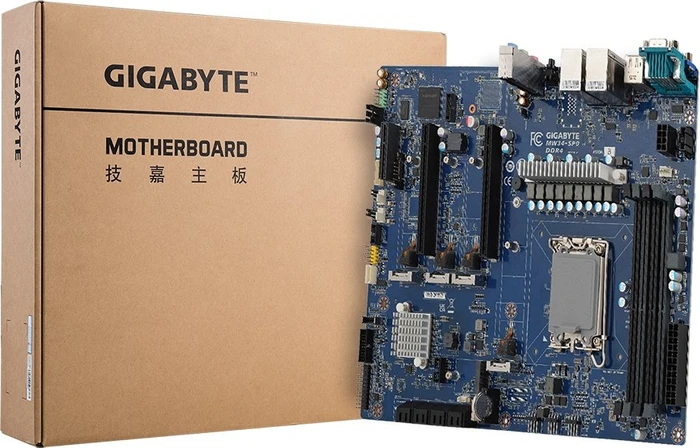 GIGABYTE MW34-SP0 (Intel 1700)