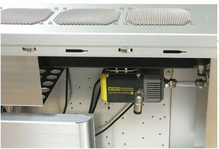 Aqua Computer Halterung für Pumpen