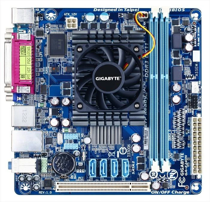 GIGABYTE Zacate