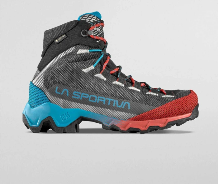 La Sportiva Aequilibrium Hike GTX carbon/malibu blue (Damen)