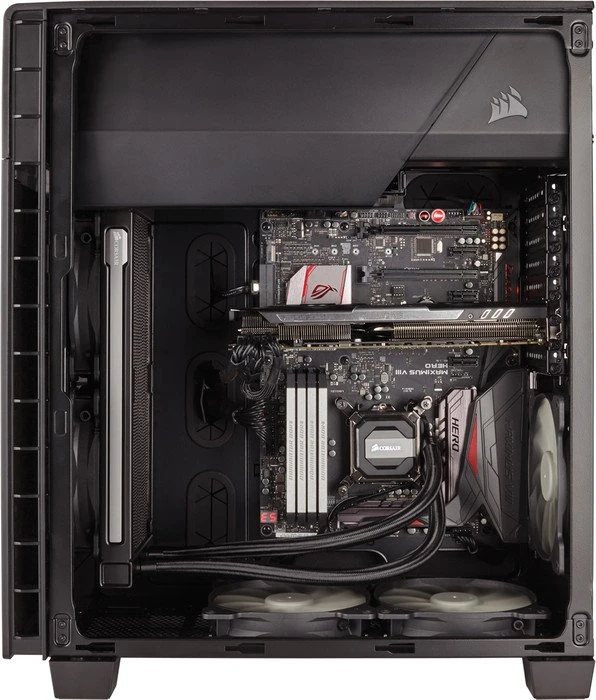 Corsair Carbide Series Quiet 600Q, schallgedämmt