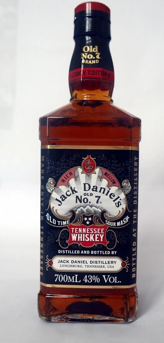 Jack Daniel's Old No. 7 Sour Mash Legacy Edition 2 700ml