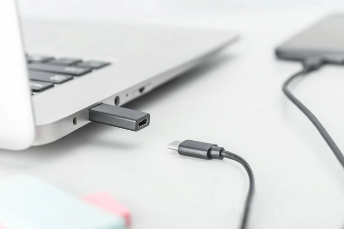 Digitus USB-C 3.0 [Buchse] auf USB-A 3.0 [Stecker], Adapter, schwarz