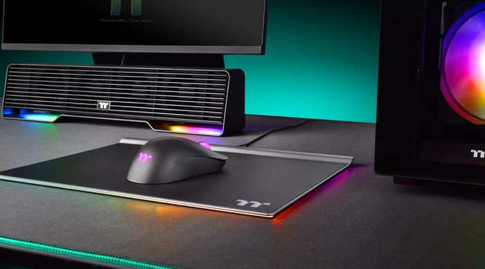 Thermaltake Damysus Wireless RGB Ergonomic Gaming Mouse, schwarz, USB/Bluetooth