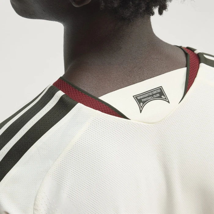 adidas Manchester United Authentic 2026/2027 Ausweichtrikot langarm ivory (Herren)
