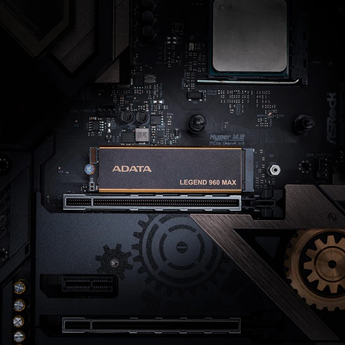 ADATA LEGEND 960 MAX 4TB, M.2 2280 / M-Key / PCIe 4.0 x4, Kühlkörper