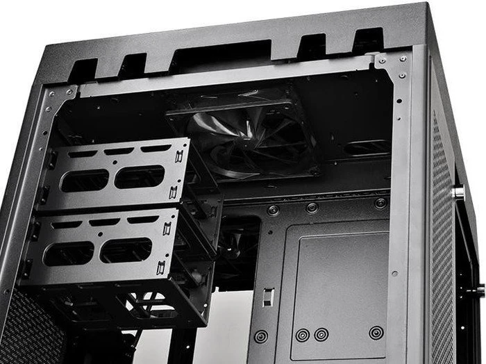 Thermaltake The Tower 900, schwarz, Glasfenster