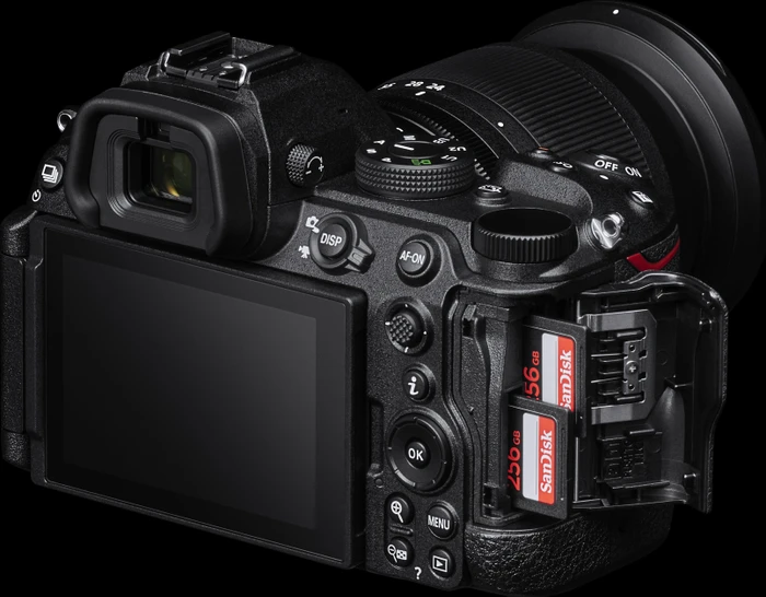 Nikon Z 5II mit Objektiv Z 24-120mm 4.0 S