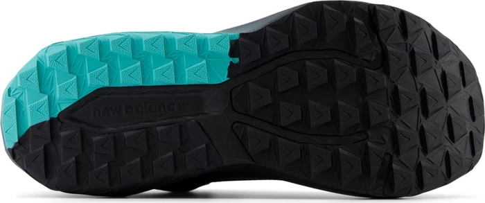 New Balance DynaSoft Nitrel v6 black/cyber jade/phantom (Herren)