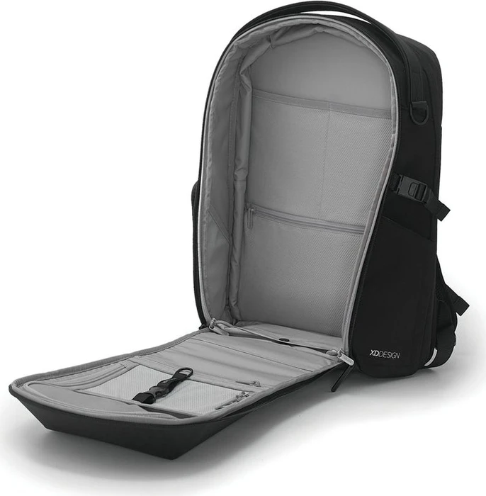 XD Design Bizz 17" Rucksack, schwarz