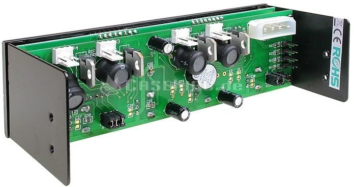 Lamptron FC5 V2, 5.25" Lüftersteuerung, 4-Kanal, schwarz