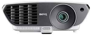 BenQ W700