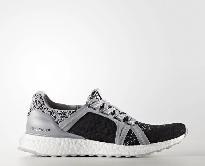 adidas Ultraboost silver metallic/solid grey/core black (Damen)