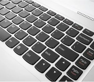 Lenovo IdeaPad U310 pink, Core i3-2365M, 4GB RAM, 24GB SSD, 500GB HDD, PL