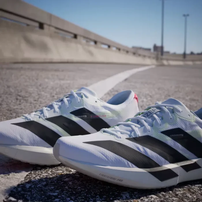 adidas Adizero Adios 9 cloud white/core black/silver metallic (Herren)