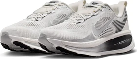 Nike Vomero 18 summit white/black/off white/metalliv silver (Herren)