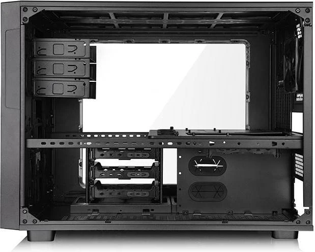 Thermaltake Core X9 schwarz, Acrylfenster