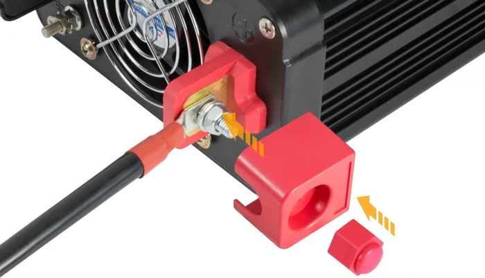 Technaxx Wechselrichter 1200W TE16
