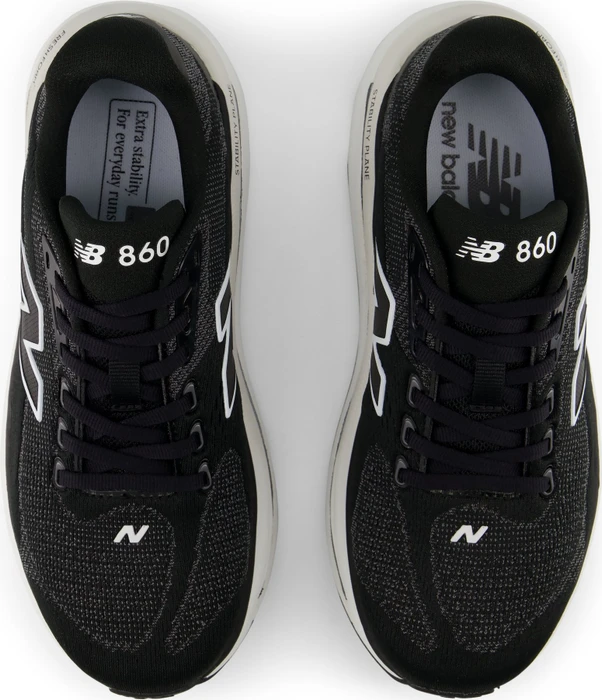 New Balance Fresh Foam X 860v15 schwarz/weiß (Damen)
