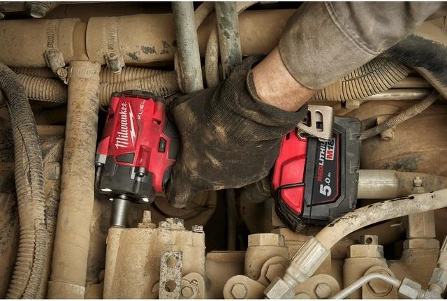 Milwaukee M18 FIW2F12-0X Fuel Akku-Schlagschrauber solo