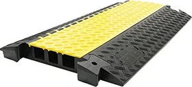 Adam Hall Defender 3