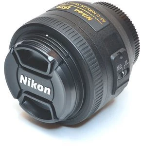 Nikon AF-S DX 35mm 1.8 G