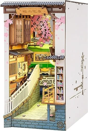 Rolife Book Nook Sakura Densya