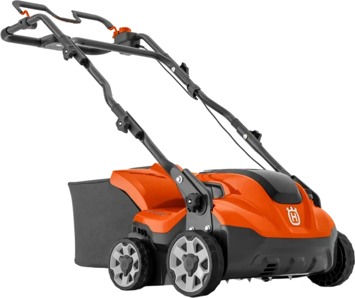 Husqvarna S 138i Akku-Vertikutierer inkl. Akku 4.0Ah