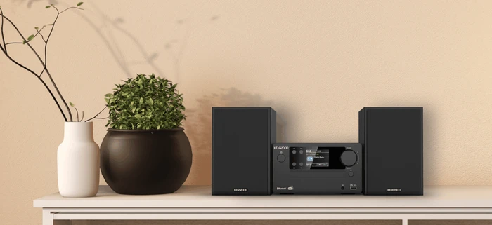 Kenwood M-725DAB schwarz