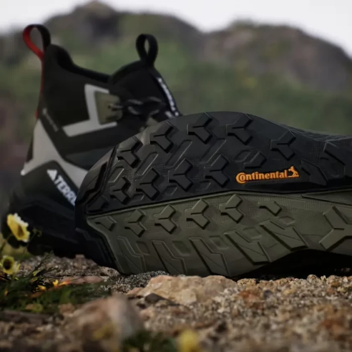 adidas Terrex Free Hiker 2.0 GTX core black/carbon/olive strata (Herren)
