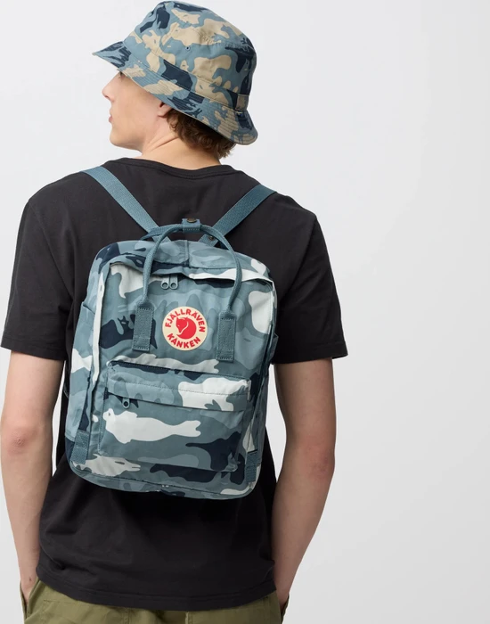 Fjällräven Kanken Graphics nimbus blue/hidden animals