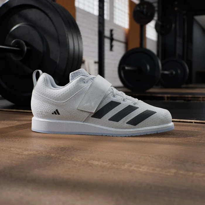 adidas Powerlift 5 cloud white/core black/crystal sky