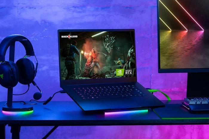 Razer Blade 15 (2023) - QHD/240Hz, Core i7-13800H, 16GB RAM, 1TB SSD, GeForce RTX 4070, UK