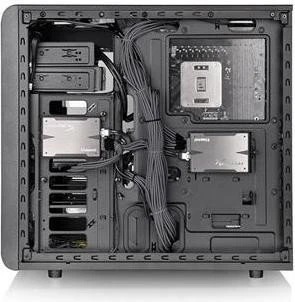 Thermaltake Core V31, Acrylfenster