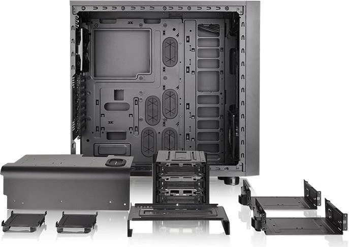 Thermaltake Core X31 RGB Edition, Acrylfenster