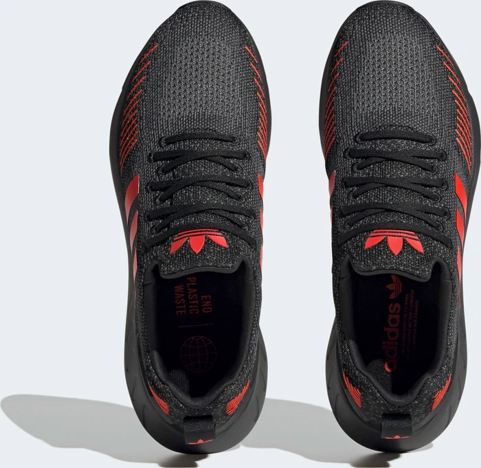 adidas Swift Run 22 core black/solar red/grey five