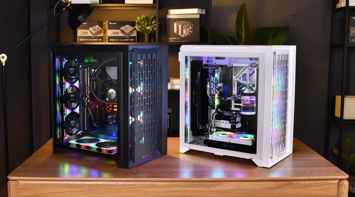 Thermaltake CTE C700 TG ARGB Snow, weiß, Glasfenster