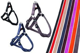 Karlie Art Sportiv Plus Step 'n' Go Hundegeschirr (verschiedene Farben/Größen)