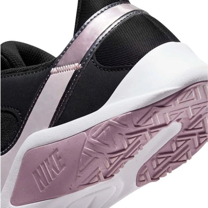 Nike Legend Essential 2 Premium off noir/black/white/plum fog (Damen)