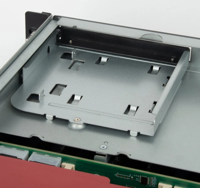 SilverStone RM43-320-RS, Rackmount Storage, schwarz/grau, 4HE, ATX