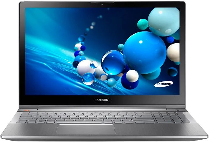 Samsung ATIV Book 8 - 880Z5E, silber, Core i7-3635QM, 8GB RAM, 1TB HDD, Radeon HD 8870M, DE