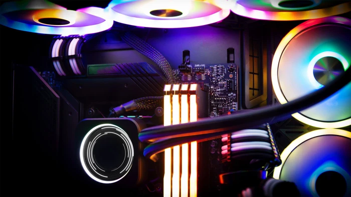 Captiva Ultimate Gaming I71-399, Core i7-13700KF, 32GB RAM, 1TB SSD, GeForce RTX 4080, Windows 11 Home