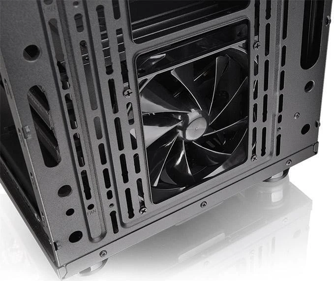 Thermaltake Suppressor F31 Power Cover Edition, Acrylfenster, schallgedämmt