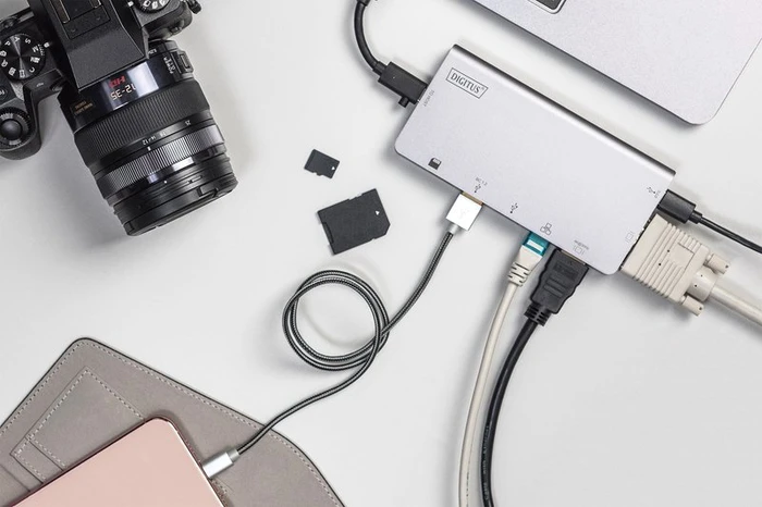 Digitus Multiport Travel Dock grau, USB-C 3.0 [Buchse]