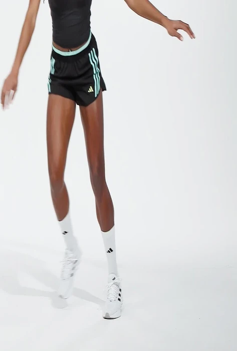 adidas Own The Run 3-Streifen Laufhose kurz black/flash aqua (Damen)